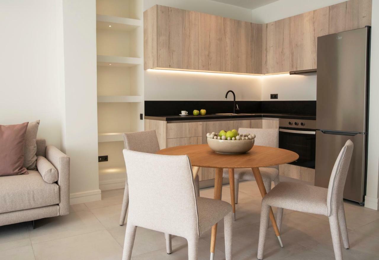Glyfada South42 Apartment Athena Bagian luar foto