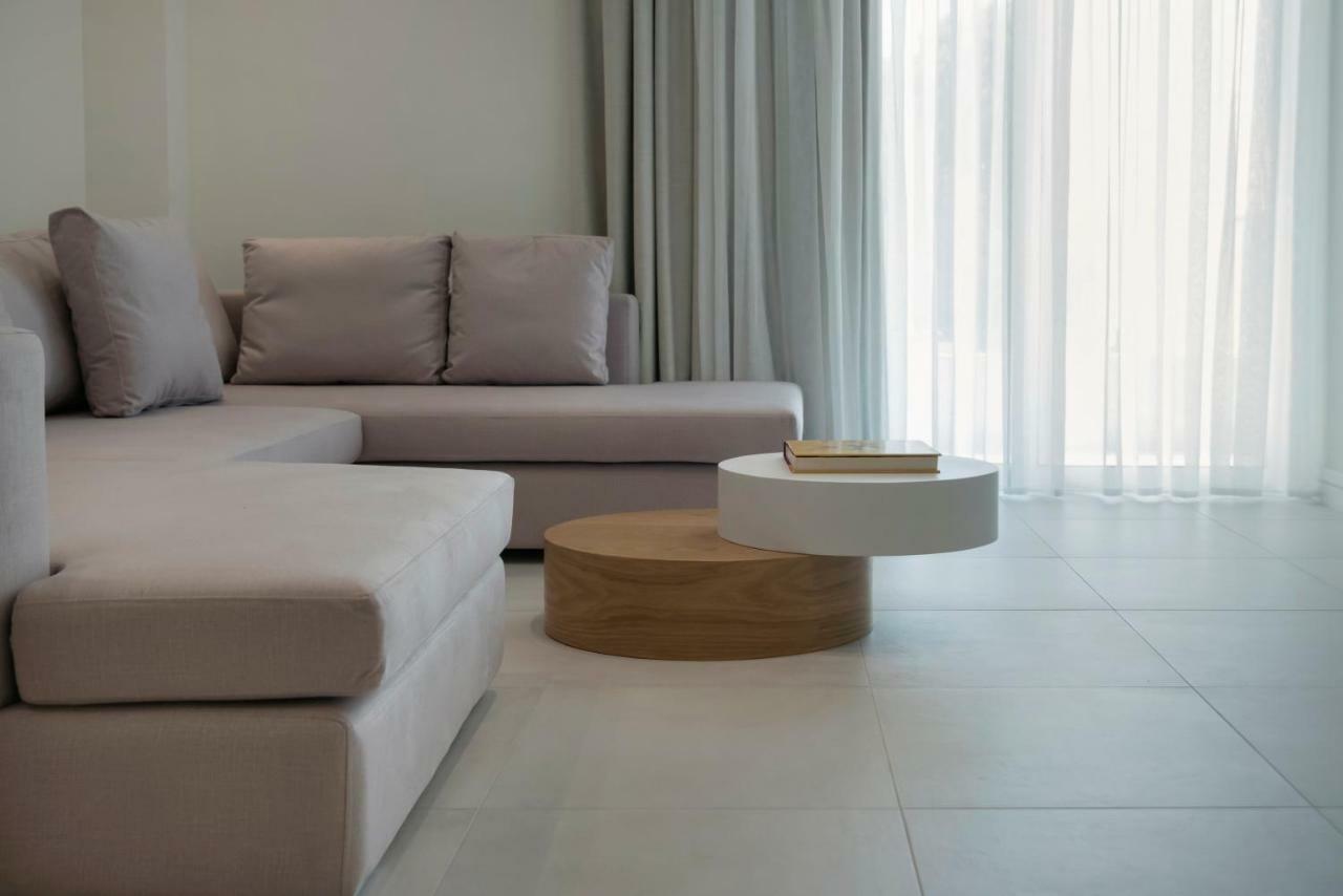 Glyfada South42 Apartment Athena Bagian luar foto
